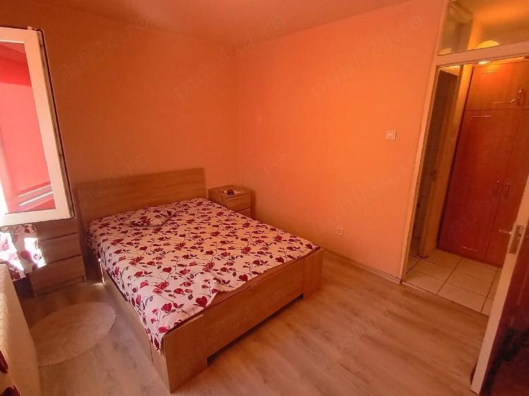 Apartament cu 2 camere semidecomandat în Girocului