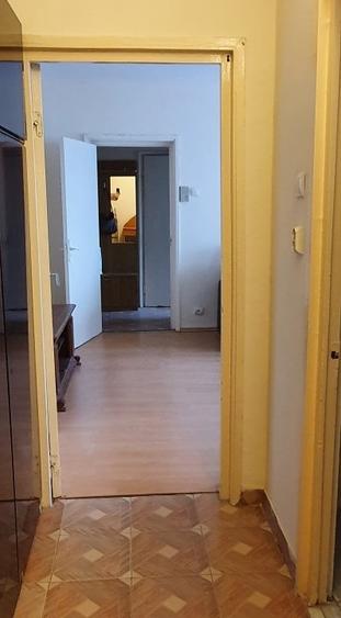 Apartament cu 2 camere semidecomandat, mobilat în Iancului