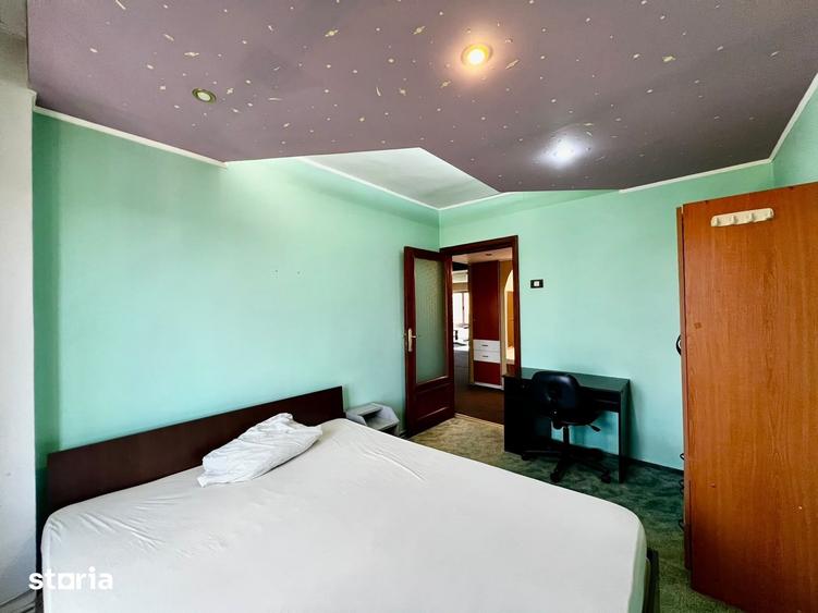 Apartament cu 4 camere în Central