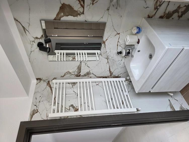 Apartament 3 camere de inchiriat Zona centrala, loc de parcare, balcon generos - 10