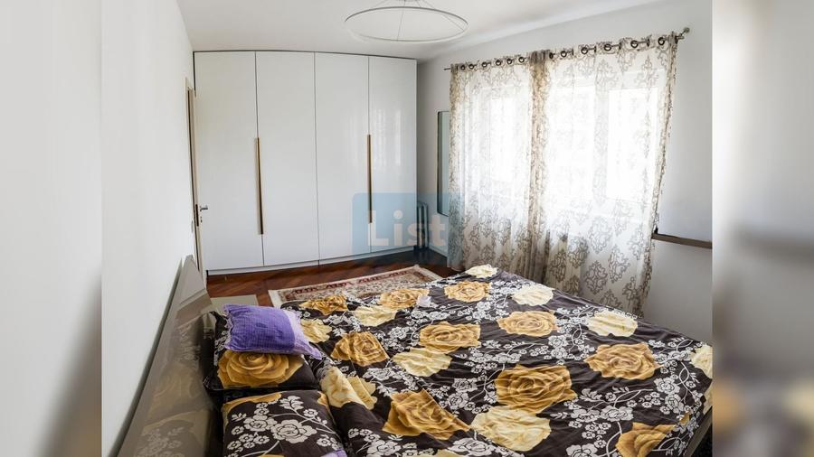 Apartament cu 2 camere semidecomandat, mobilat în Borhanci