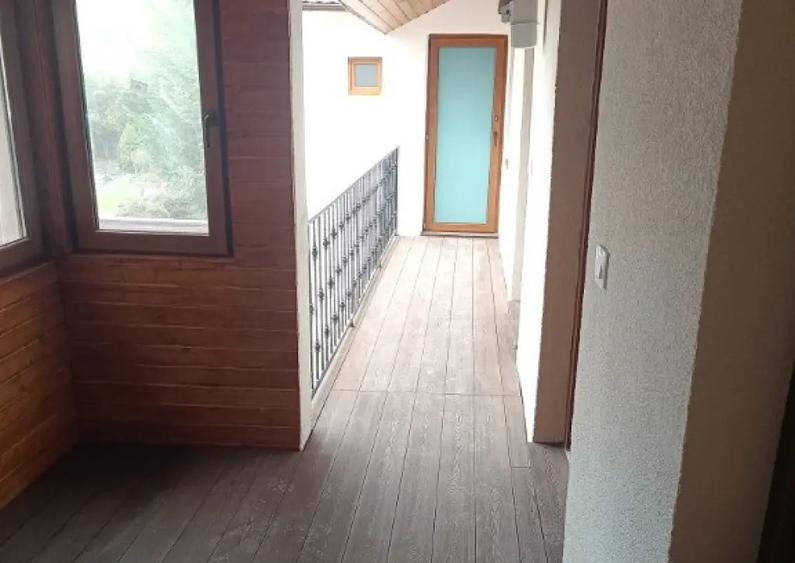 Apartament cu 2 camere nedecomandat în Independenței
