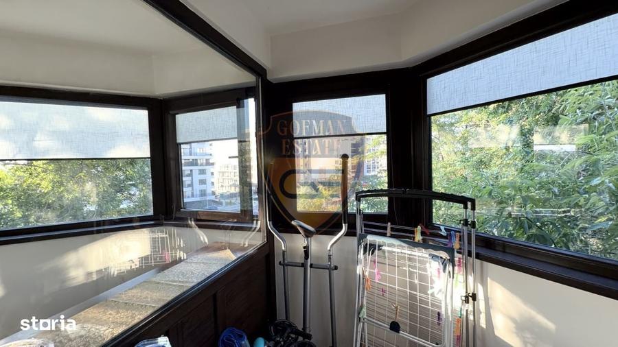 Apartament cu 4 camere decomandat în Tomis Nord