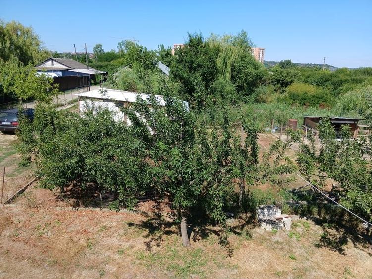 Casă individuală cu 3 camere cu Teren 2100 Mp în Ciurea