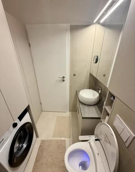 Apartament cu 3 camere semidecomandat, mobilat în Apahida