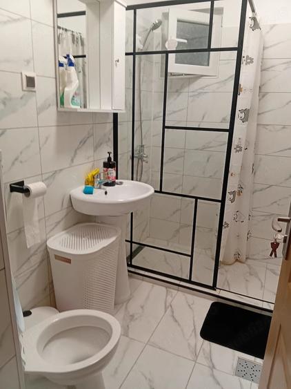 Apartament cu 2 camere semidecomandat în Astra