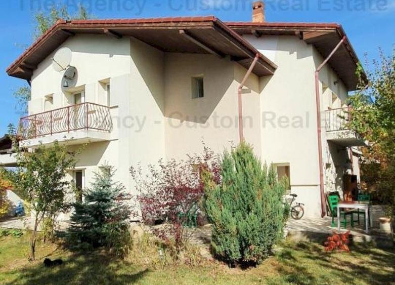 Casă individuală cu 5 camere cu Canalizare în Corbeanca