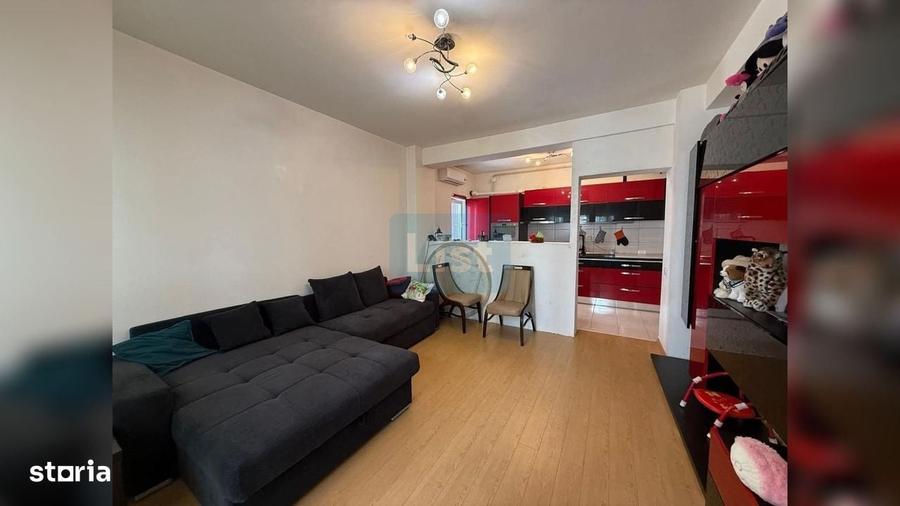 Apartament cu 2 camere decomandat în Roșu