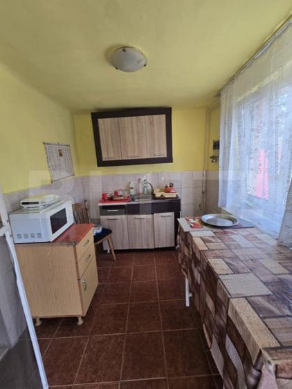 Casă cu 2 camere cu Teren 719 Mp în Chinari