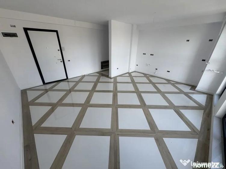 Apartament cu 2 camere decomandat în Tomis Plus