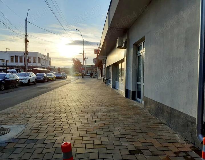 Spațiu comercial, de 260 mp, în Gară