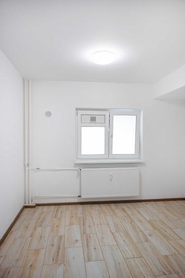 Garsonieră decomandată în Vitan