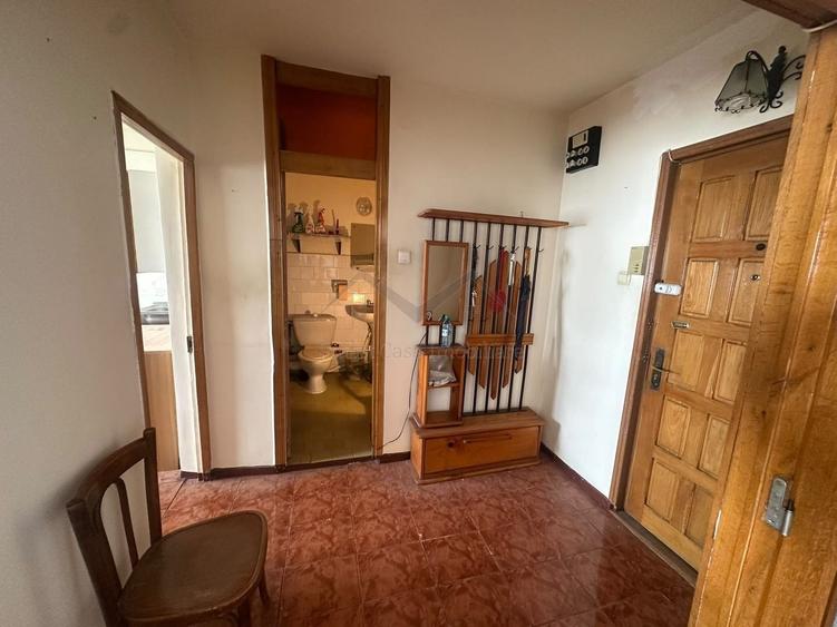 Garsonieră decomandată în Canta