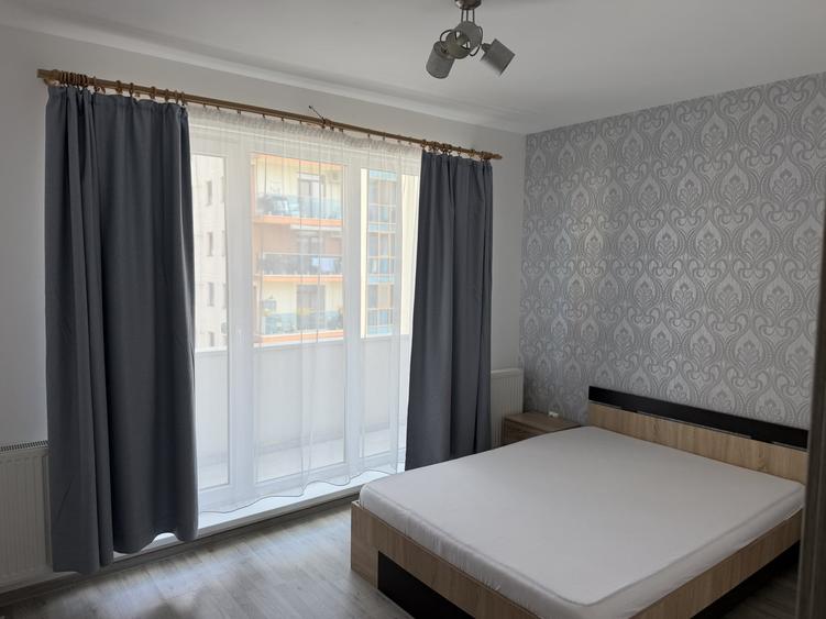Apartament cu 2 camere decomandat, mobilat în Mihai Viteazul