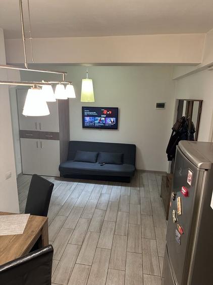 Apartament cu 2 camere decomandat, mobilat în 1 Mai
