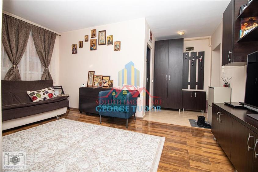 Apartament cu 2 camere semidecomandat, mobilat în Chiajna