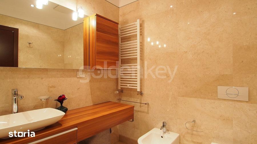 Apartament cu 3 camere în Primăverii
