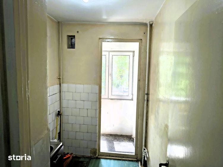 Vanzare Apartament 2 camere, Resita, etajul 1, lini?te ?i acces facil - 18