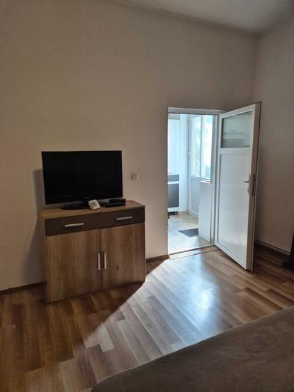 Garsonieră decomandată în Iosefin