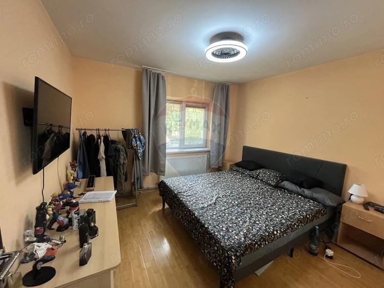 Apartament cu 3 camere decomandat în Gorjului