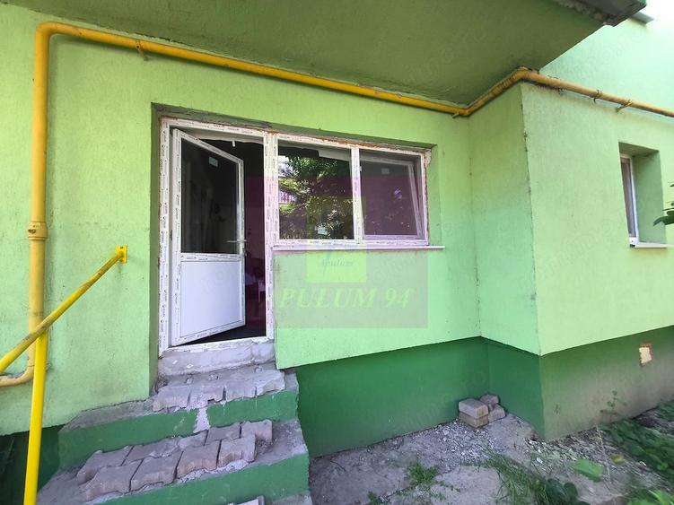 Garsonieră decomandată în 1 Decembrie