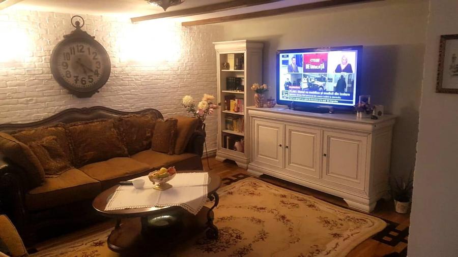 Casă cu 4 camere cu Teren 283 Mp în Lupeni