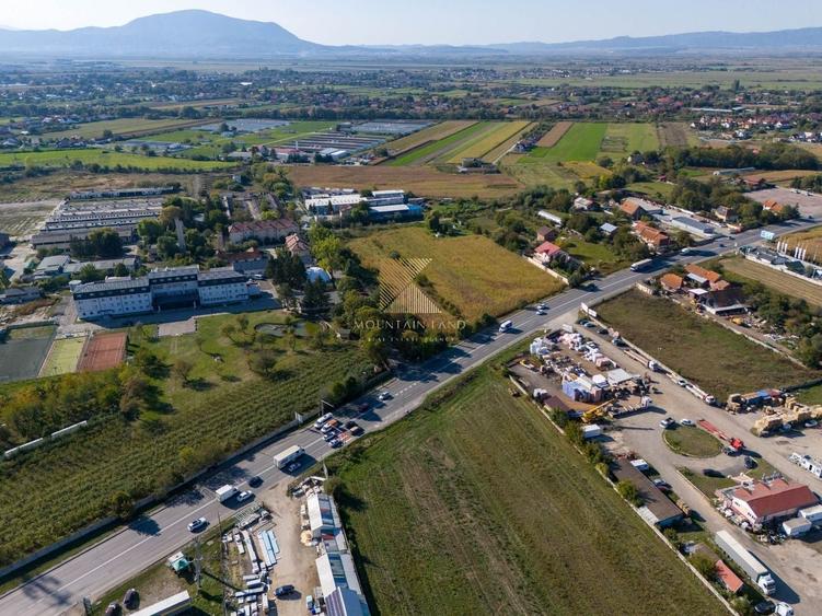 Teren Construcții intravilan de 20500 mp, în Stupini