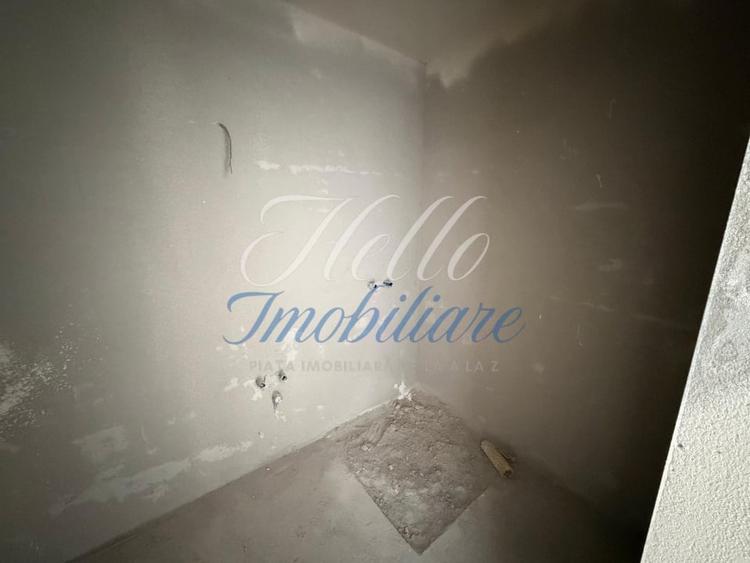 Apartament cu 2 camere semidecomandat în Florești