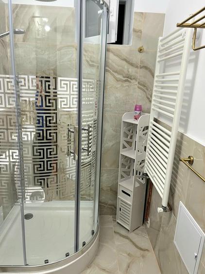 Apartament cu 3 camere decomandat în Centrul Istoric