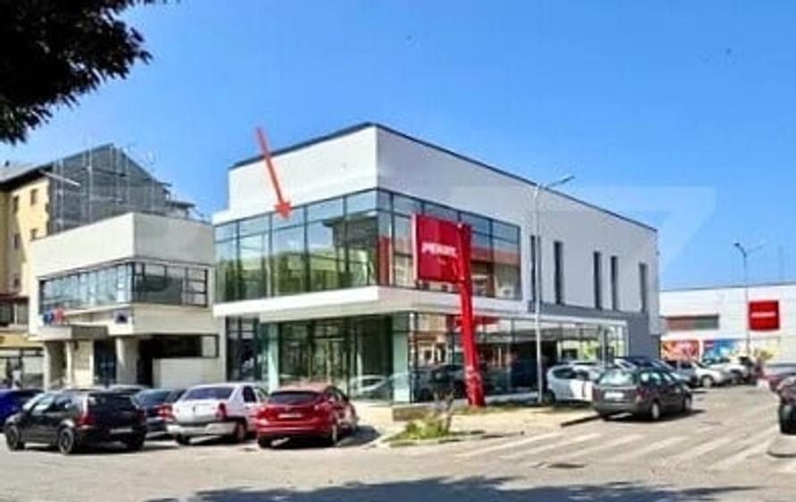 Spațiu comercial, de 150 mp, în Titu