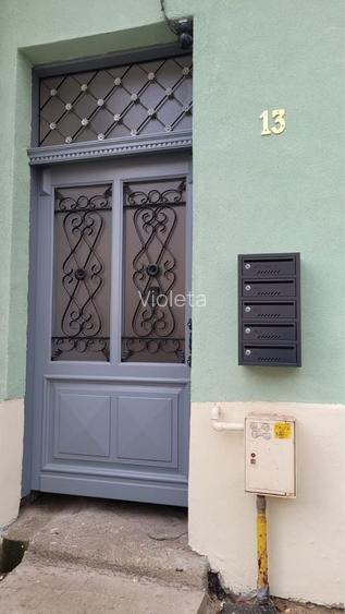 Vand apartament 2 camere