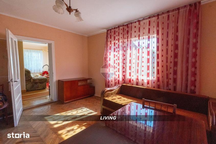 Casă cu 2 camere cu Teren 1300 Mp în Copalnic