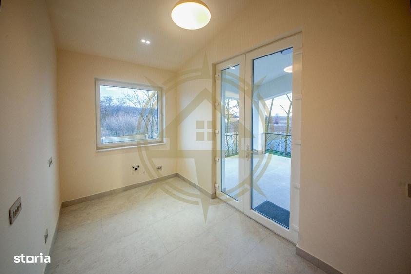 Casă cu 4 camere în Săftica