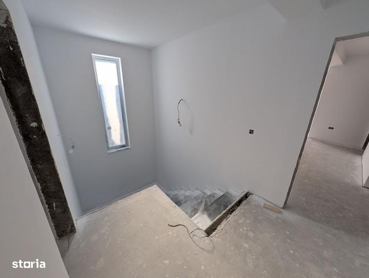 Casă cu 4 camere în Tunari