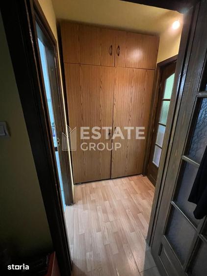 Apartament cu 3 camere semidecomandat în Aradului