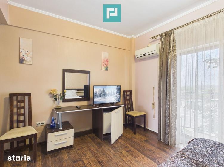 Spațiu comercial, de 650 mp, în Sânmartin