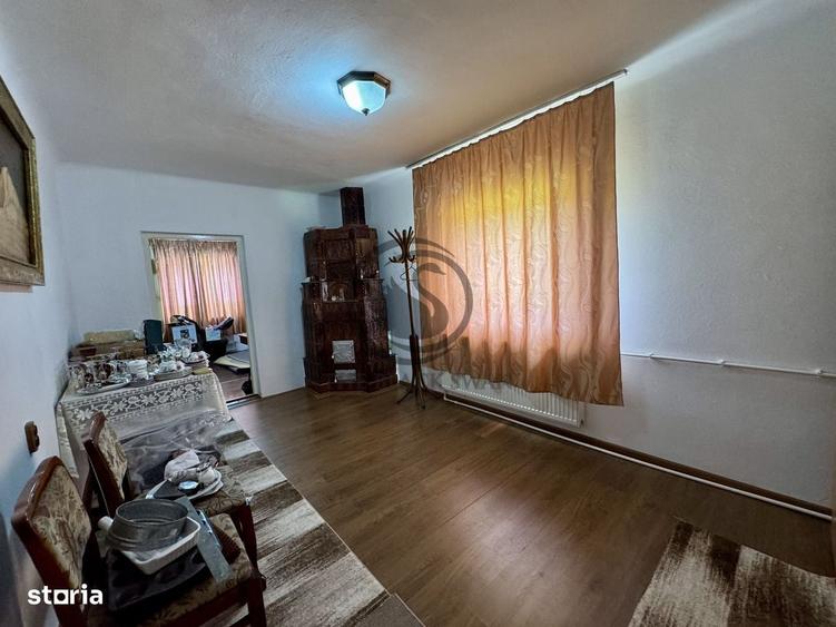 Casă cu 4 camere cu Teren 3117 Mp în Dumbrăvești