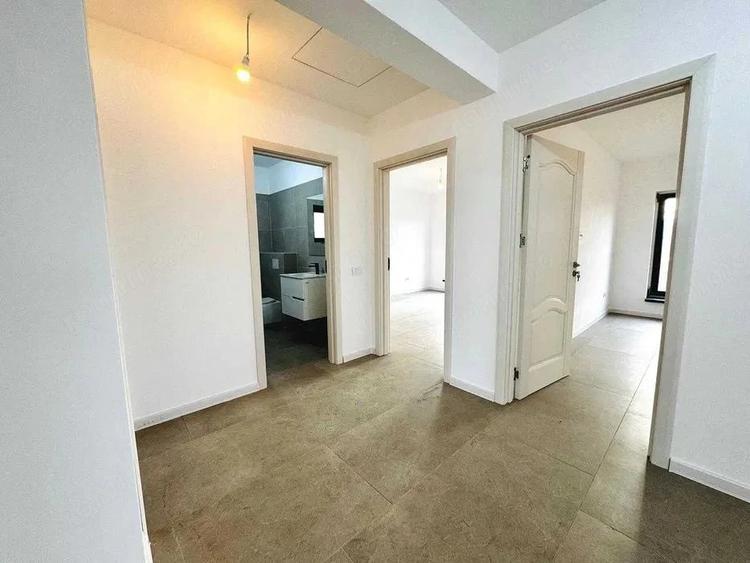 Casă cu 4 camere cu Teren 500 Mp în Central