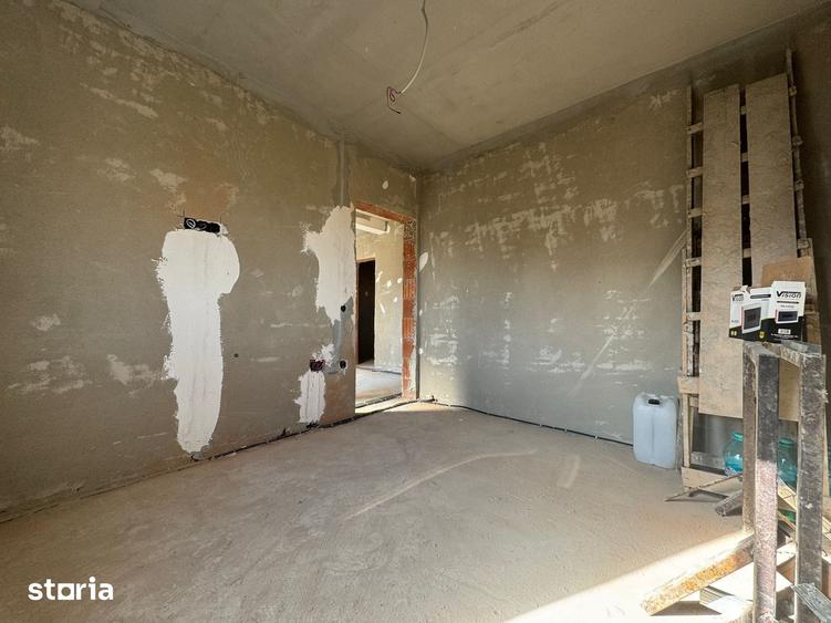 Casă cu 3 camere cu Teren 490 Mp în Jucu
