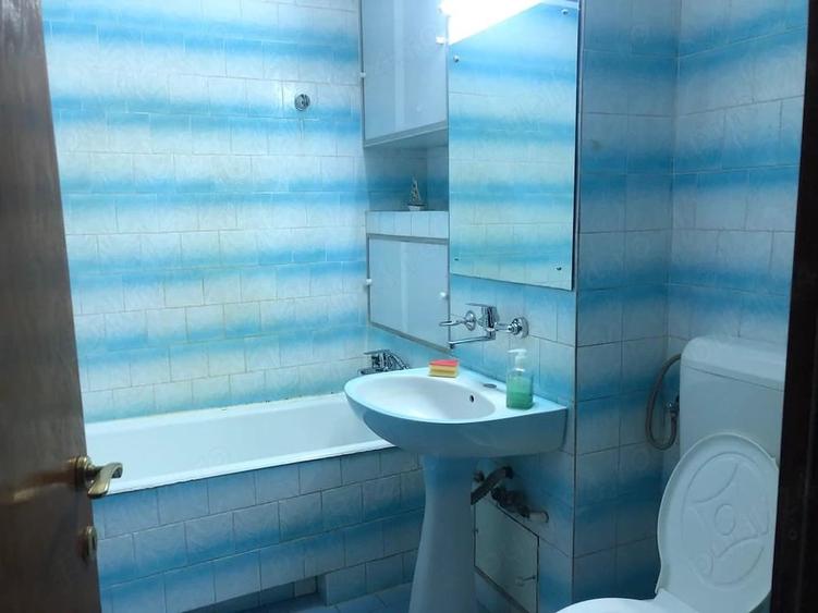 Apartament cu 2 camere decomandat în Soarelui