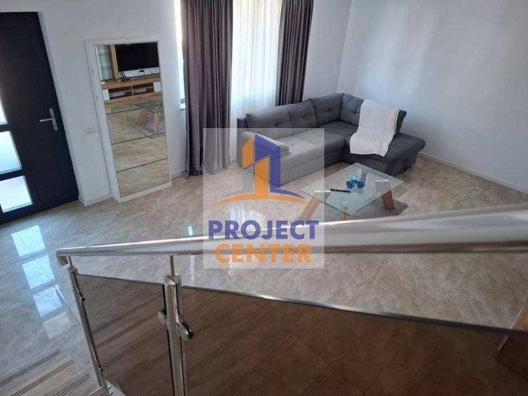 Casă cu 4 camere cu Canalizare în Craiovei