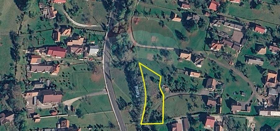 Teren Construcții intravilan de 1449 mp, în Moieciu