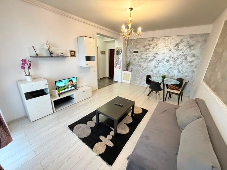 Apartament cu 2 camere decomandat, mobilat în Roșu