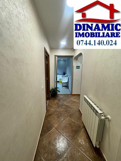 Spațiu comercial, de 71 mp, în Central