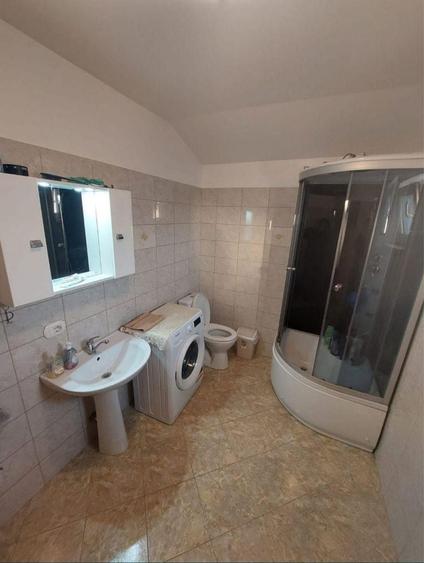 Apartament cu 2 camere în Cug
