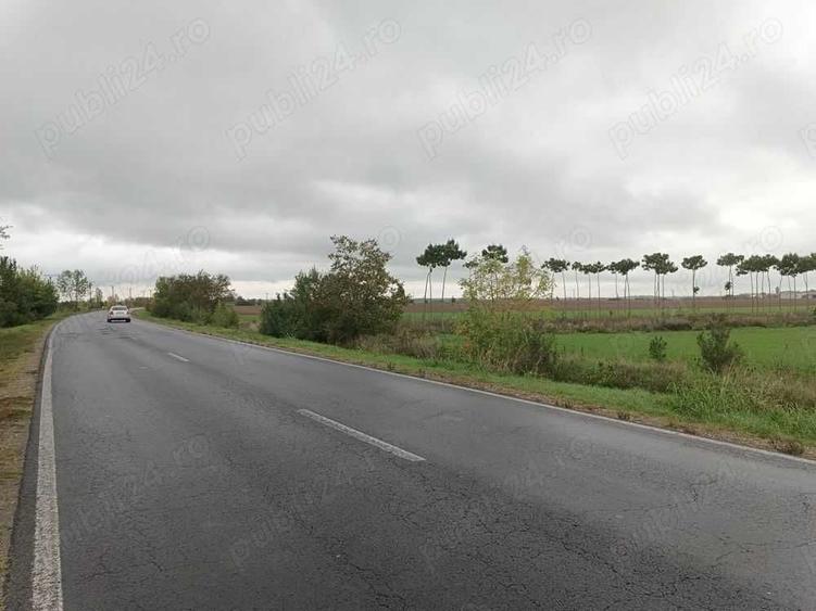 Teren de 15527 mp, în Fântânele