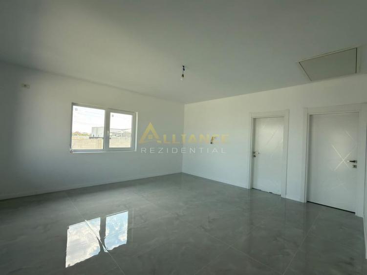 Casă cu 3 camere cu Teren 350 Mp în Berceni