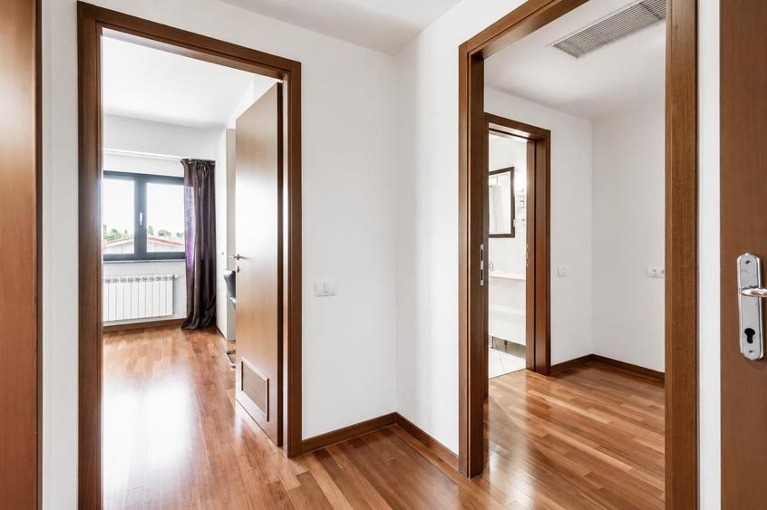 Apartament cu 3 camere decomandat, mobilat în Herăstrău