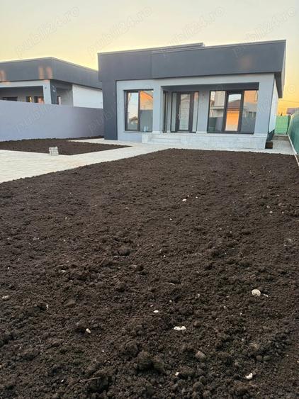 Casă cu 4 camere cu Teren 450 Mp în Strejnicu
