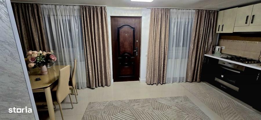 Apartament cu 2 camere în Micro 11
